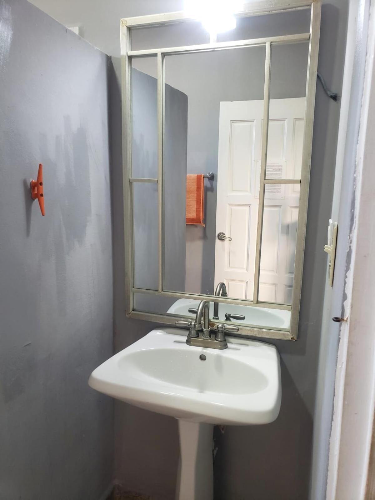 Beach Club Budget Rooms At Popeyes キー・カーカー エクステリア 写真